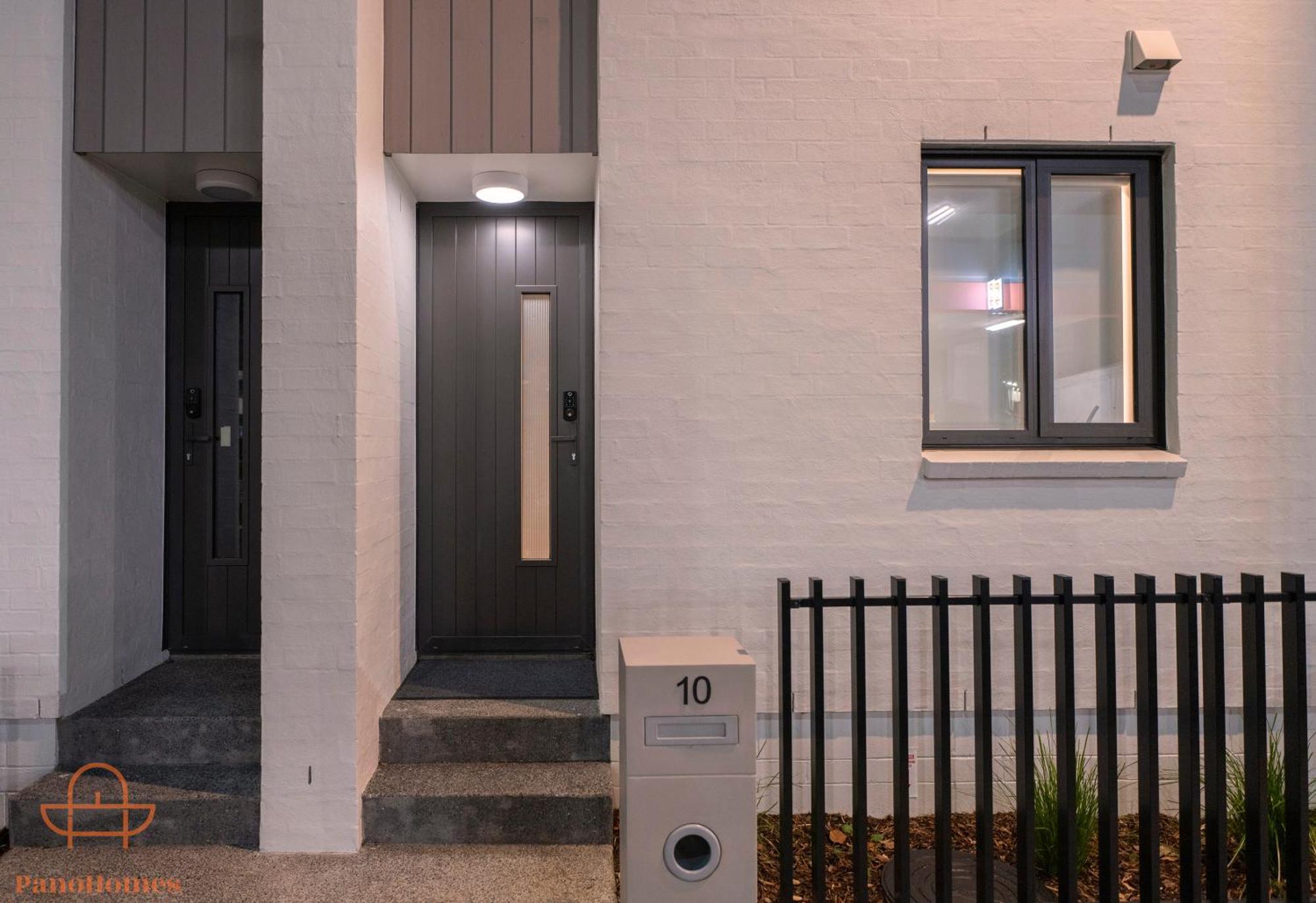 Modern Townhouse Close To City With Full Kitchen - Ellerslie Auckland Exterior foto